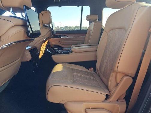 2022 Jeep Grand Wagoneer Series III 4x4