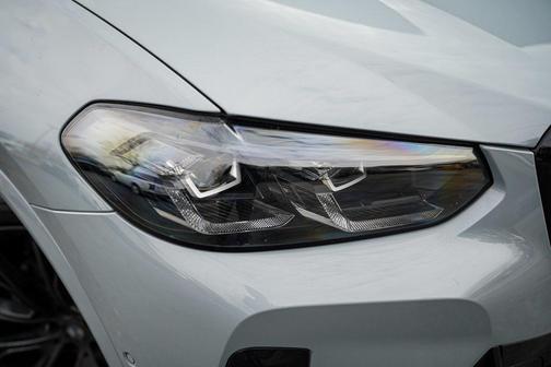 2023 BMW X4 xDrive30i