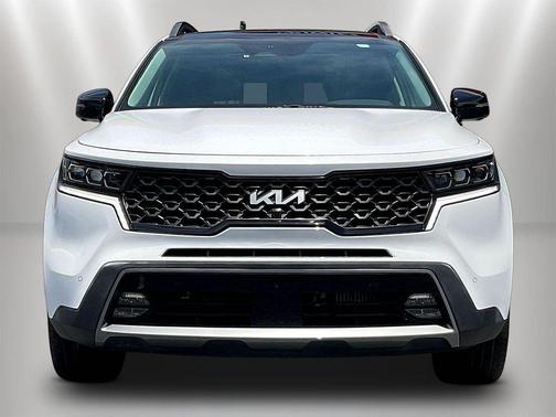 Glacial White Pearl 2023 Kia Sorento SX