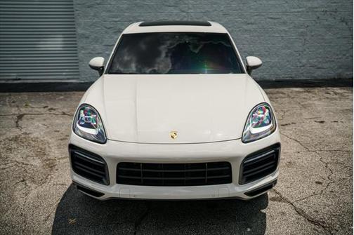 2022 Porsche Cayenne Platinum Edition