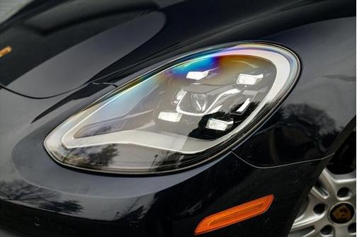 2021 Porsche Panamera 4