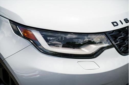 2021 Land Rover Discovery P300 S R-Dynamic