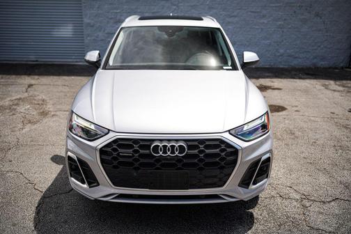 Florett Silver Metallic 2023 Audi Q5 45 S line Premium Plus