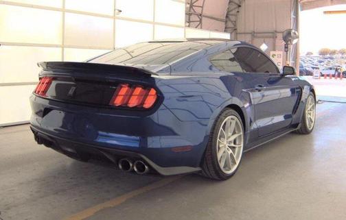 2016 Ford Shelby GT350 Base