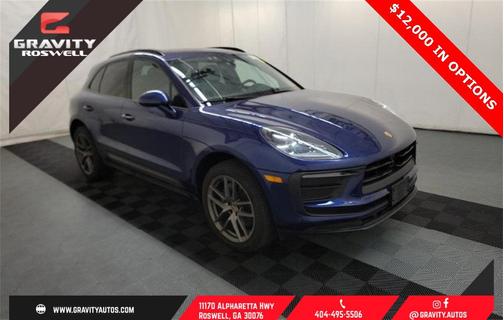 2023 Porsche Macan Base