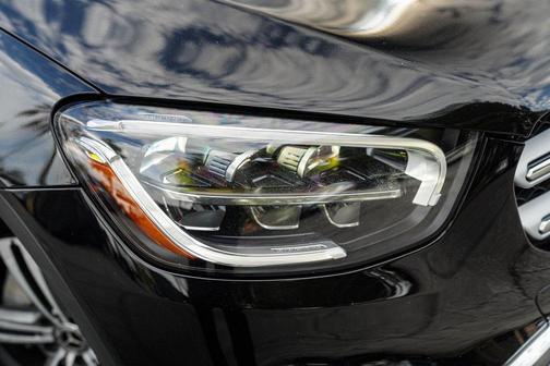 2020 Mercedes-Benz GLC 300 4MATIC