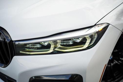 2020 BMW 750 i xDrive