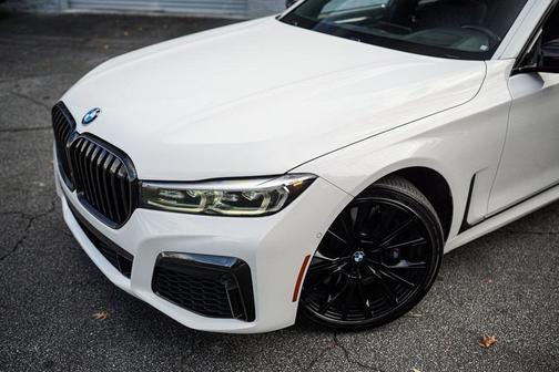 2020 BMW 750 i xDrive