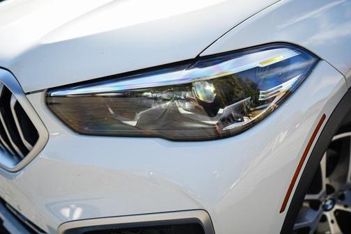 2023 BMW X6 xDrive40i