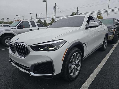 2023 BMW X6 xDrive40i