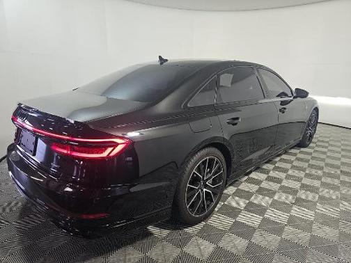 Mythos Black Metallic 2021 Audi A8 L 55
