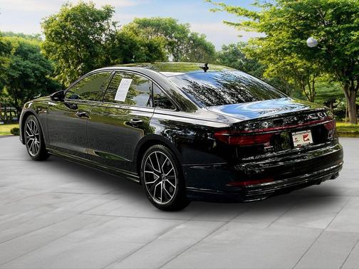 Mythos Black Metallic 2021 Audi A8 L 55