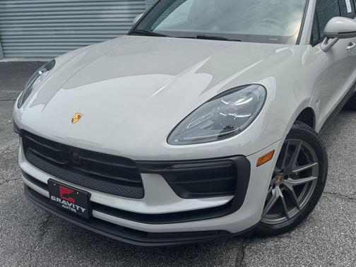 2023 Porsche Macan Macan