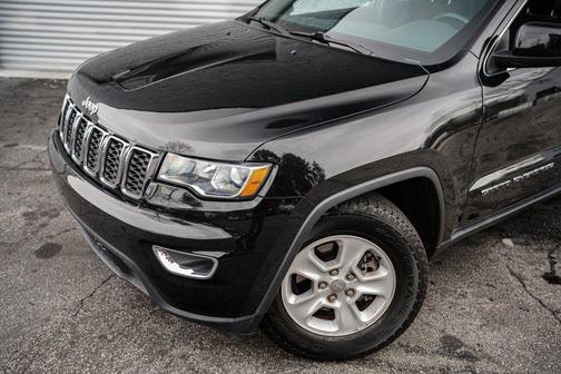 2017 Jeep Grand Cherokee Laredo