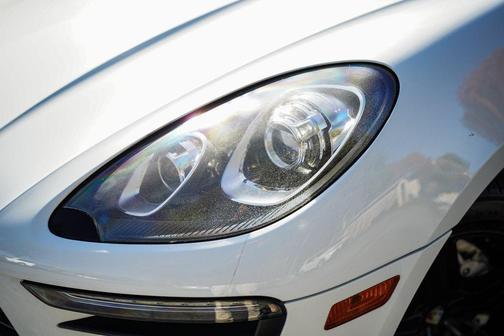 2015 Porsche Macan S