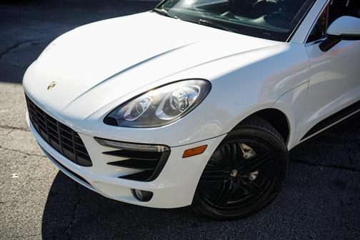 2015 Porsche Macan S