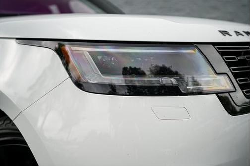 2022 Land Rover Range Rover P530 SE