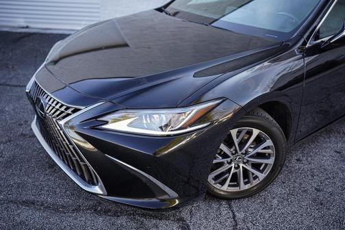 2023 Lexus ES 350 Base