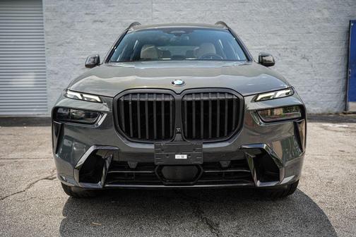 Dravit Grey Metallic 2024 BMW X7 xDrive40i