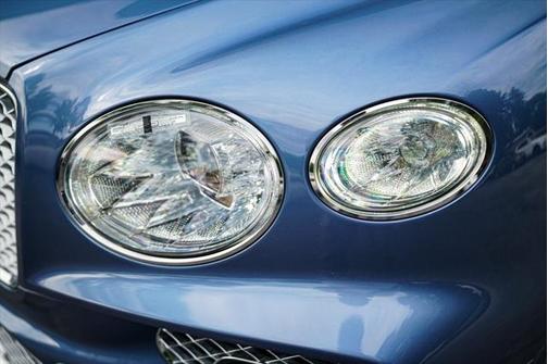 2022 Bentley Bentayga V8