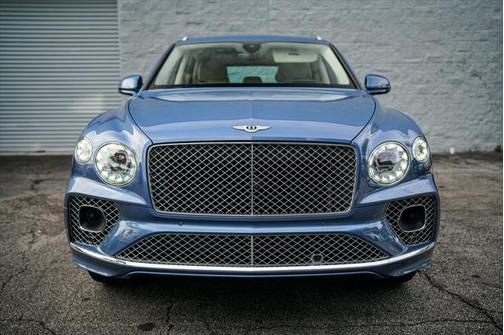 2022 Bentley Bentayga V8