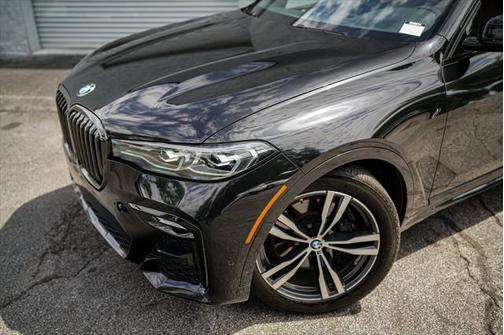 2022 BMW X7 xDrive40i