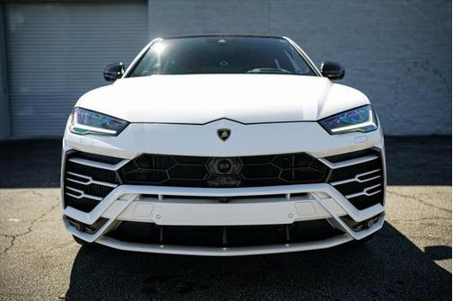 2021 Lamborghini Urus Graphite Capsule