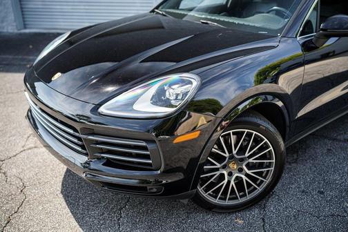2021 Porsche Cayenne Base