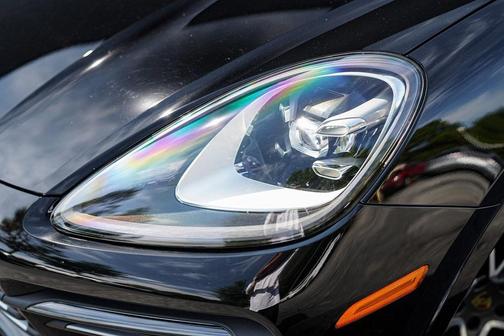 2021 Porsche Cayenne Base