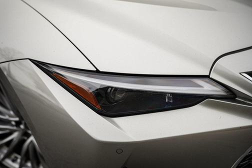 2023 Lexus IS 300 Base