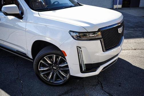 2023 Cadillac Escalade ESV Sport