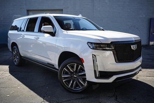 2023 Cadillac Escalade ESV Sport