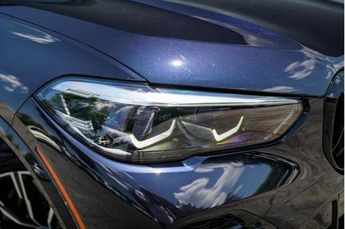2022 BMW X5 PHEV xDrive45e