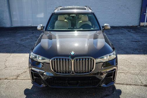 2021 BMW X7 M50i