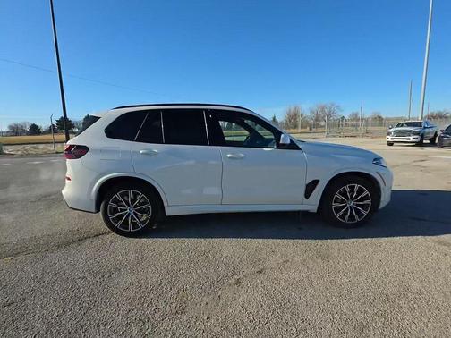 2025 BMW X5 PHEV xDrive50e