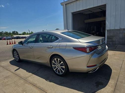 2019 Lexus ES 350 Base