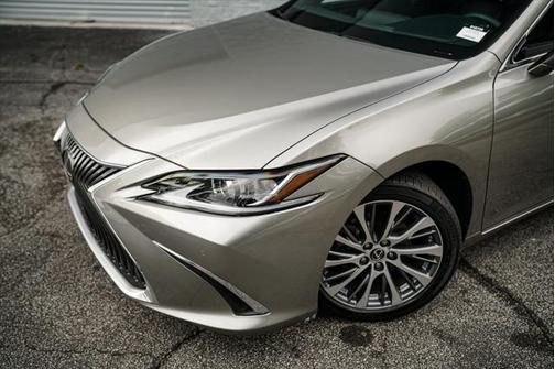 2019 Lexus ES 350 Base