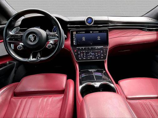 Nero Tempesta Metallic 2023 Maserati Grecale Modena