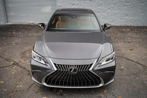 2023 Lexus ES 350 Base