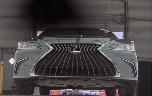 2023 Lexus ES 350 Base