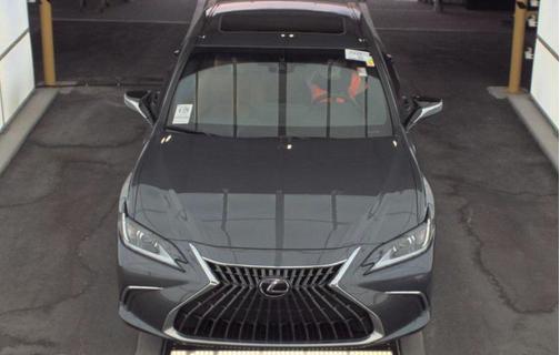 2023 Lexus ES 350 Base
