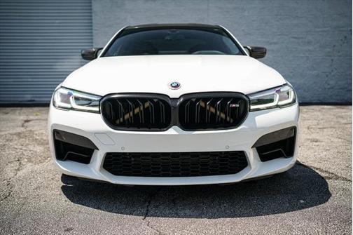 2022 BMW M5 Base