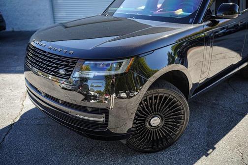2023 Land Rover Range Rover P530 SE