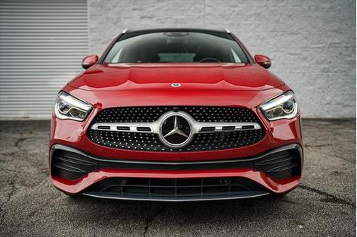 2021 Mercedes-Benz GLA 250 Base 4MATIC