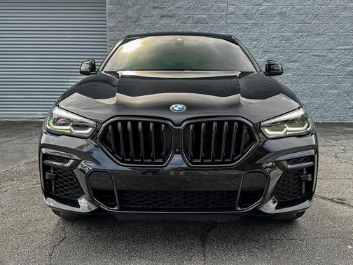 2023 BMW X6 xDrive40i
