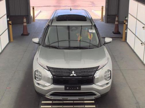 2023 Mitsubishi Outlander PHEV SE S-AWC