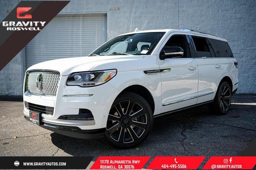 2022 Lincoln Navigator Standard