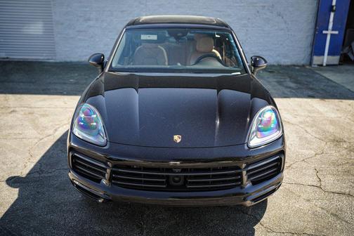 Black 2023 Porsche Cayenne Cayenne E-Hybrid Platinum Edition