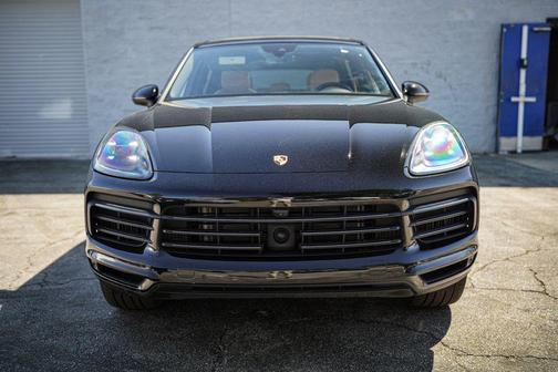 Black 2023 Porsche Cayenne Cayenne E-Hybrid Platinum Edition