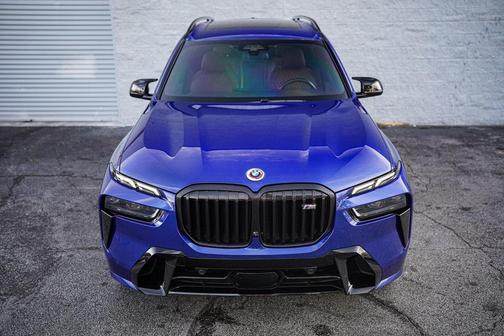 2024 BMW X7 M60i